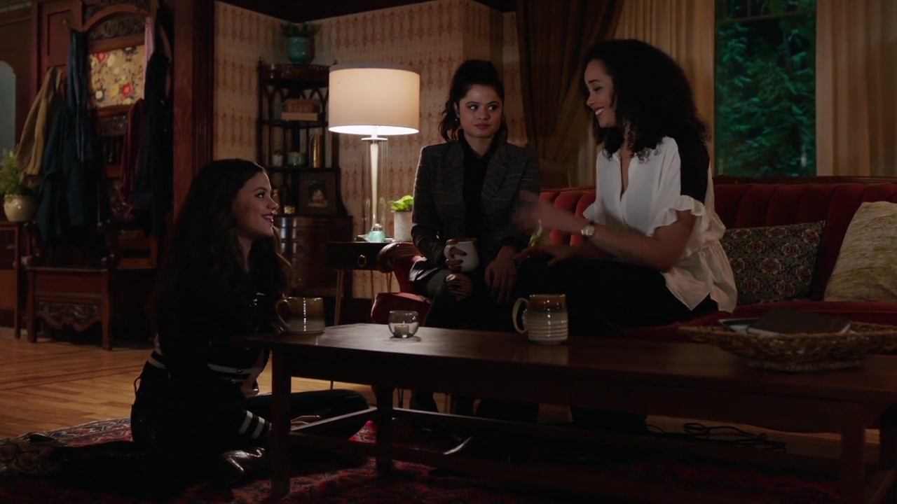 Charmed-Online-dot-nl_Charmed-1x11WitchPerfect02208.jpg