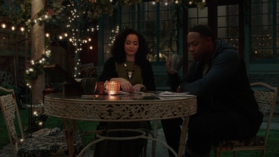 Charmed-Online-dot-nl_Charmed-1x11WitchPerfect01091.jpg