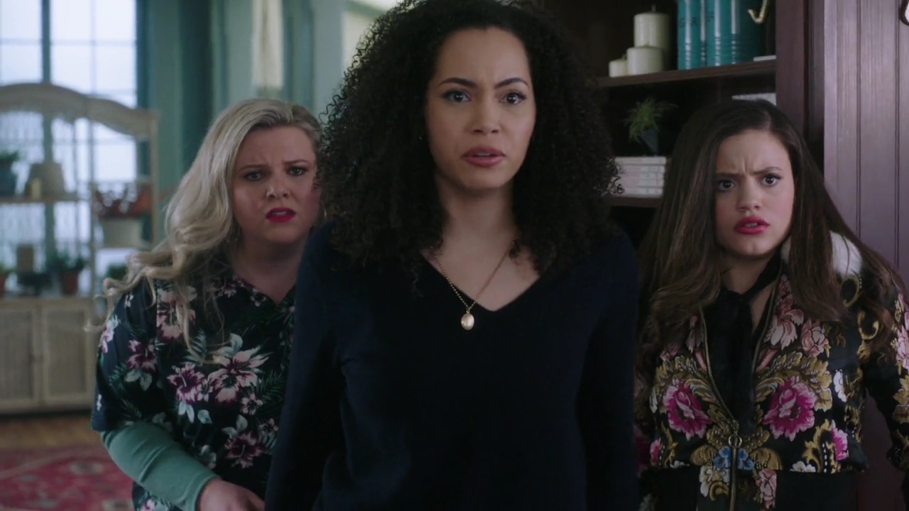 Charmed-Online-dot-nl_Charmed-1x12YoureDeathToMe01012.jpg