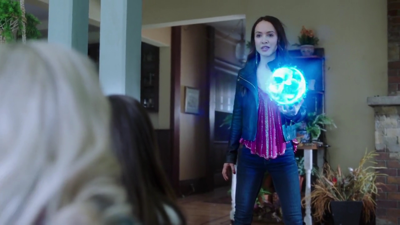 Charmed-Online-dot-nl_Charmed-1x12YoureDeathToMe01046.jpg
