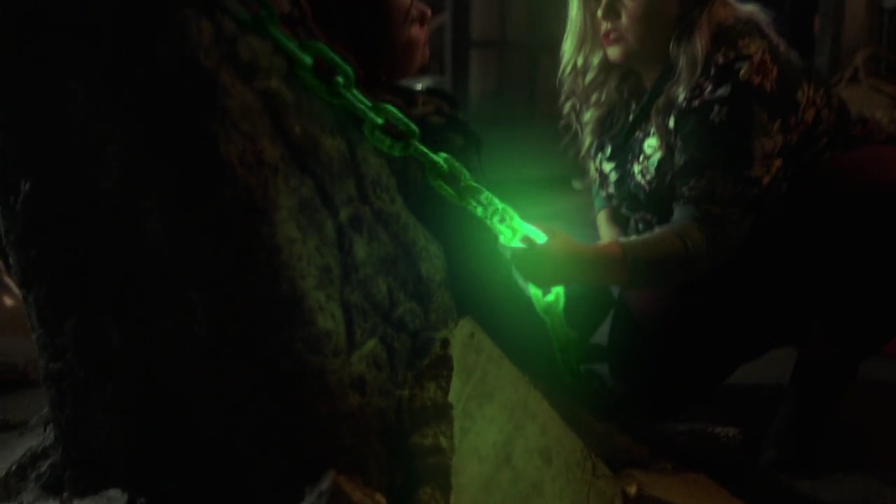 Charmed-Online-dot-nl_Charmed-1x12YoureDeathToMe01217.jpg Charmed-Online-dot-nl_Charmed-1x12YoureDeathToMe01217.jpg