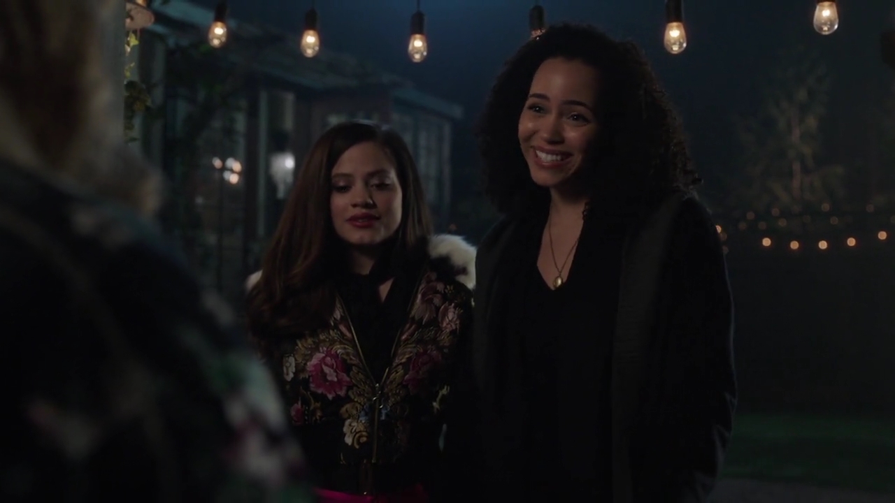 Charmed-Online-dot-nl_Charmed-1x12YoureDeathToMe01233.jpg Charmed-Online-dot-nl_Charmed-1x12YoureDeathToMe01233.jpg