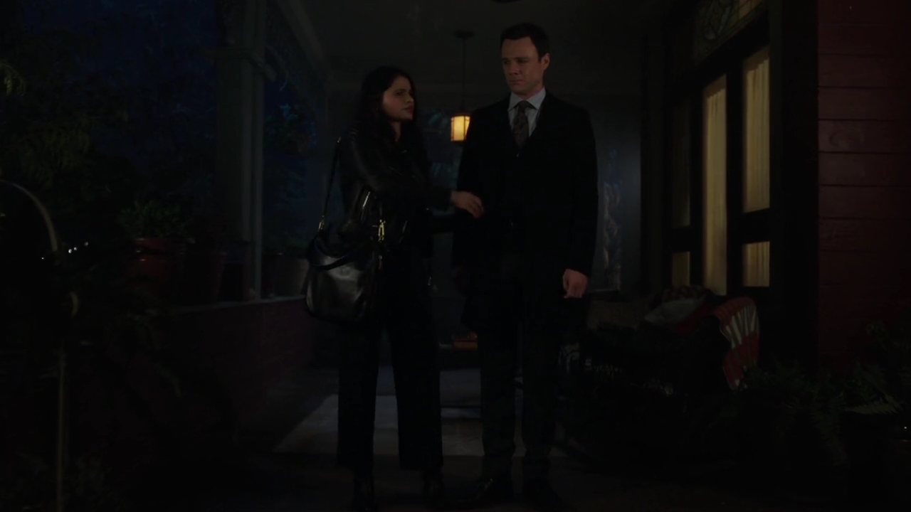 Charmed-Online-dot-nl_Charmed-1x12YoureDeathToMe02009.jpg