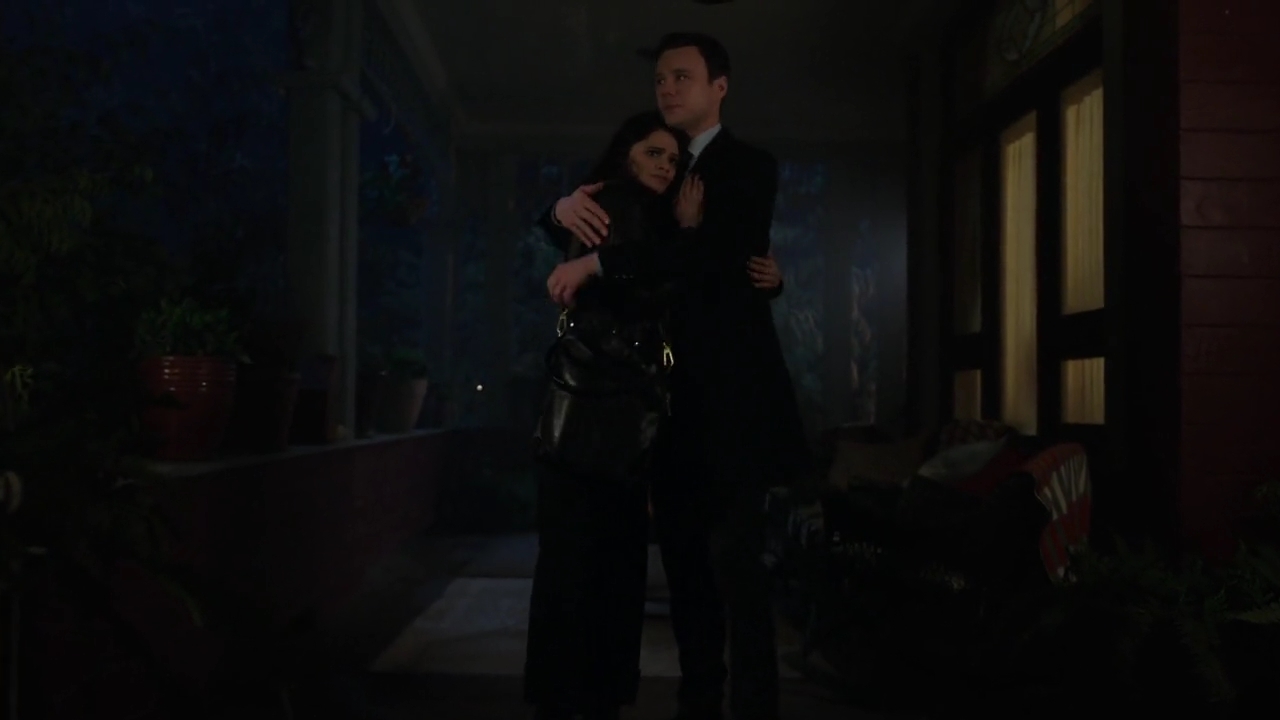 Charmed-Online-dot-nl_Charmed-1x12YoureDeathToMe02011.jpg