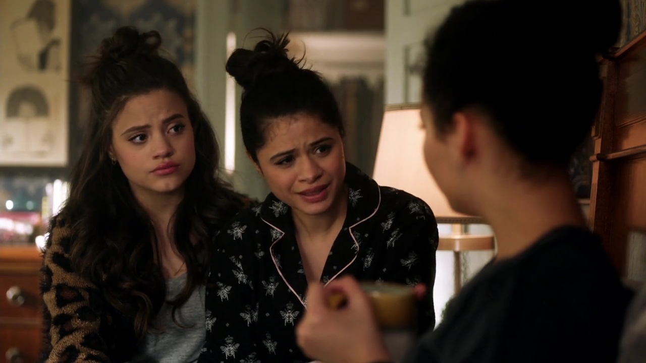 Charmed-Online-dot-nl_Charmed-1x12YoureDeathToMe02079.jpg