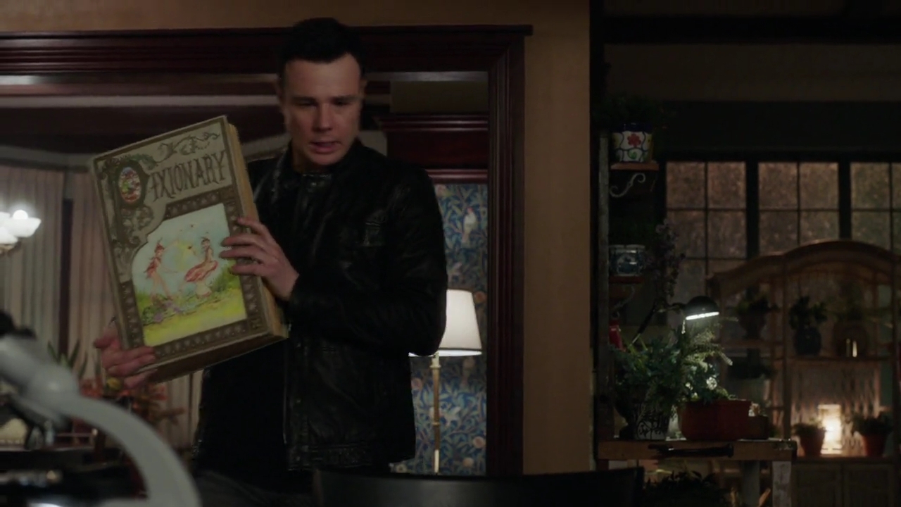 Charmed-Online-dot-nl_Charmed-1x13ManicPixieNightmare00667.jpg