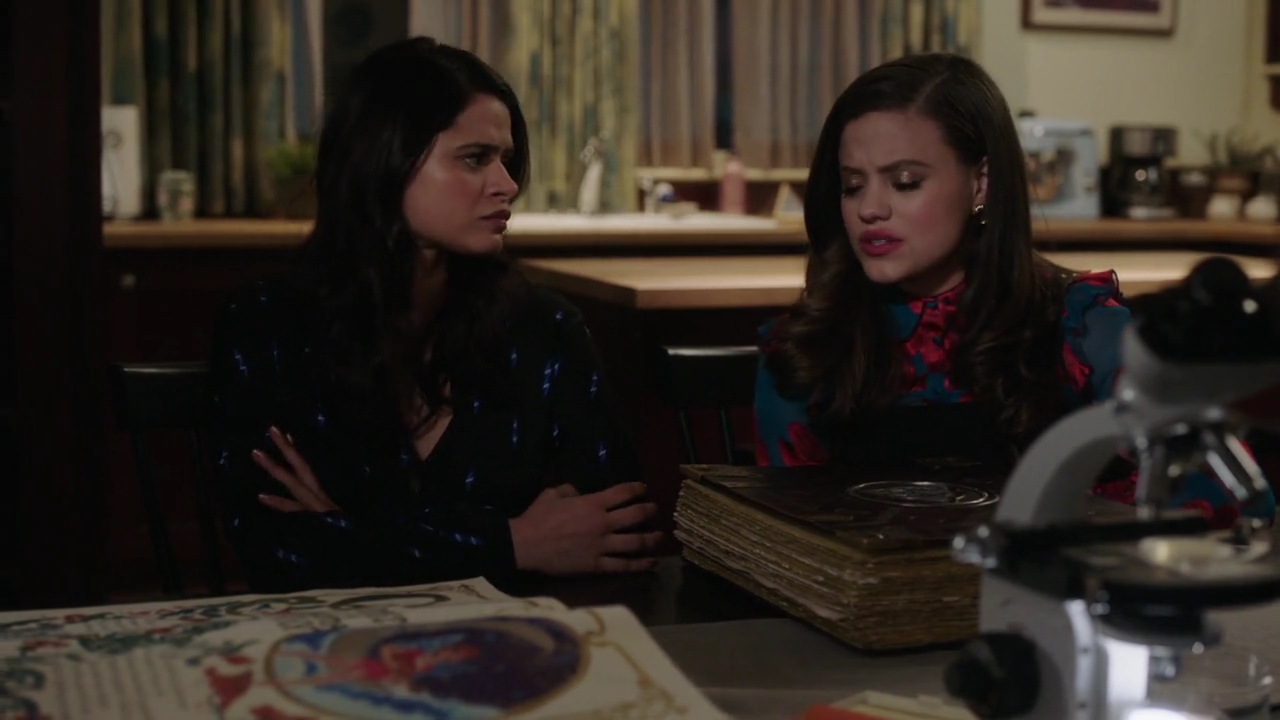 Charmed-Online-dot-nl_Charmed-1x13ManicPixieNightmare00733.jpg