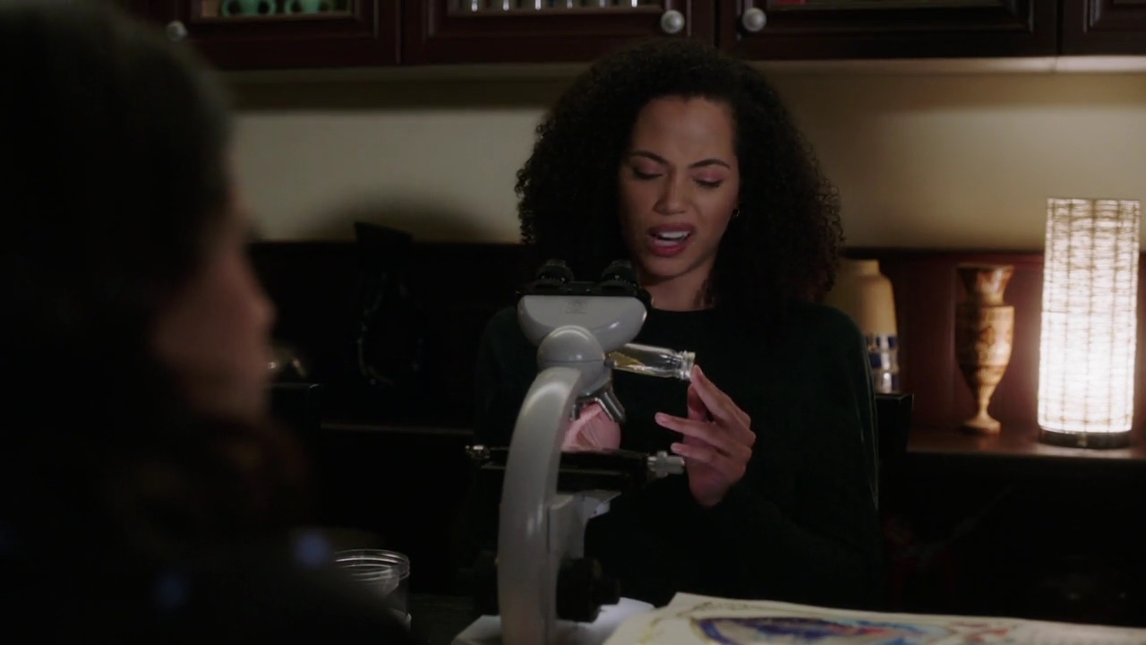 Charmed-Online-dot-nl_Charmed-1x13ManicPixieNightmare00745.jpg