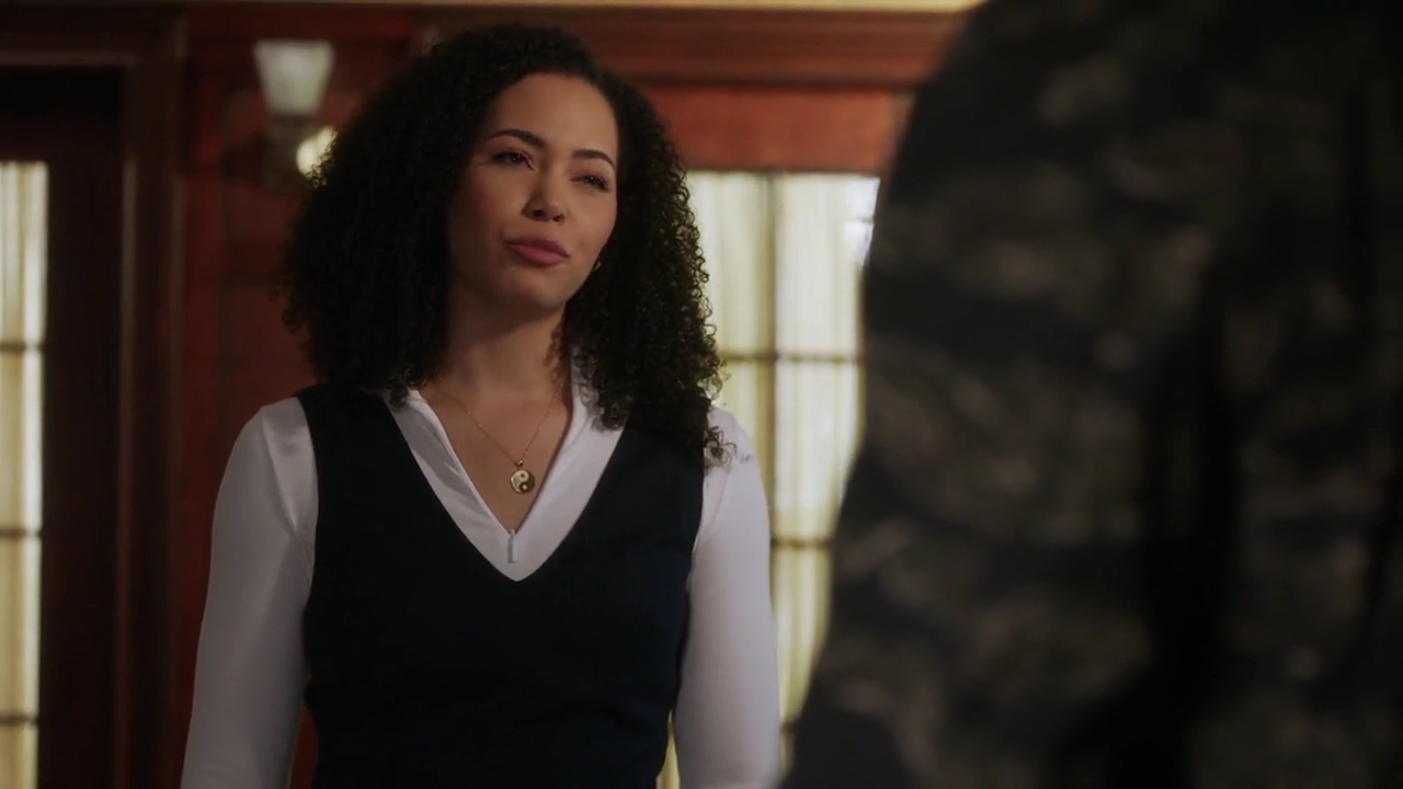 Charmed-Online-dot-nl_Charmed-1x13ManicPixieNightmare00819.jpg