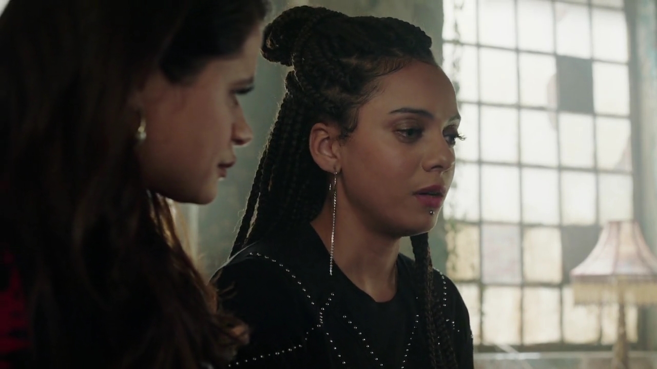 Charmed-Online-dot-nl_Charmed-1x13ManicPixieNightmare01129.jpg