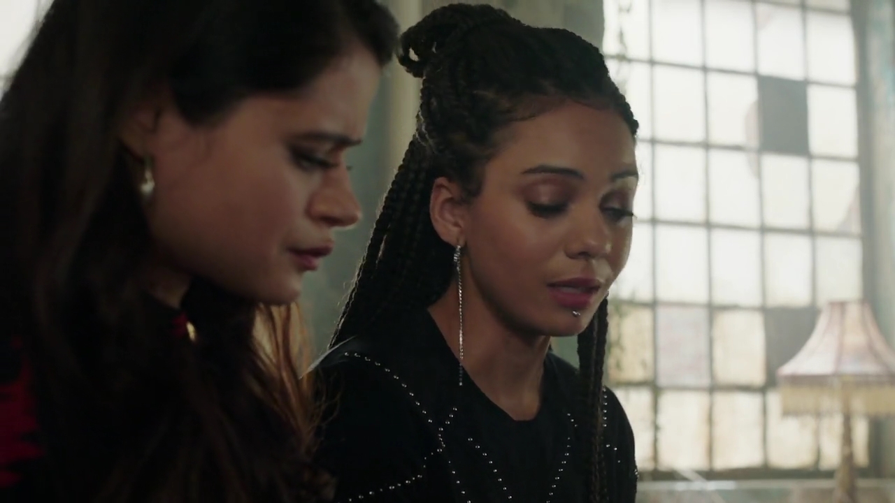 Charmed-Online-dot-nl_Charmed-1x13ManicPixieNightmare01131.jpg