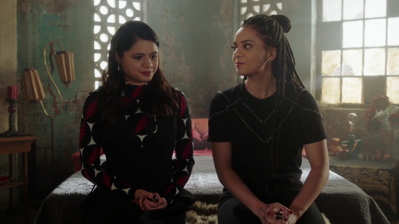 Charmed-Online-dot-nl_Charmed-1x13ManicPixieNightmare01166.jpg