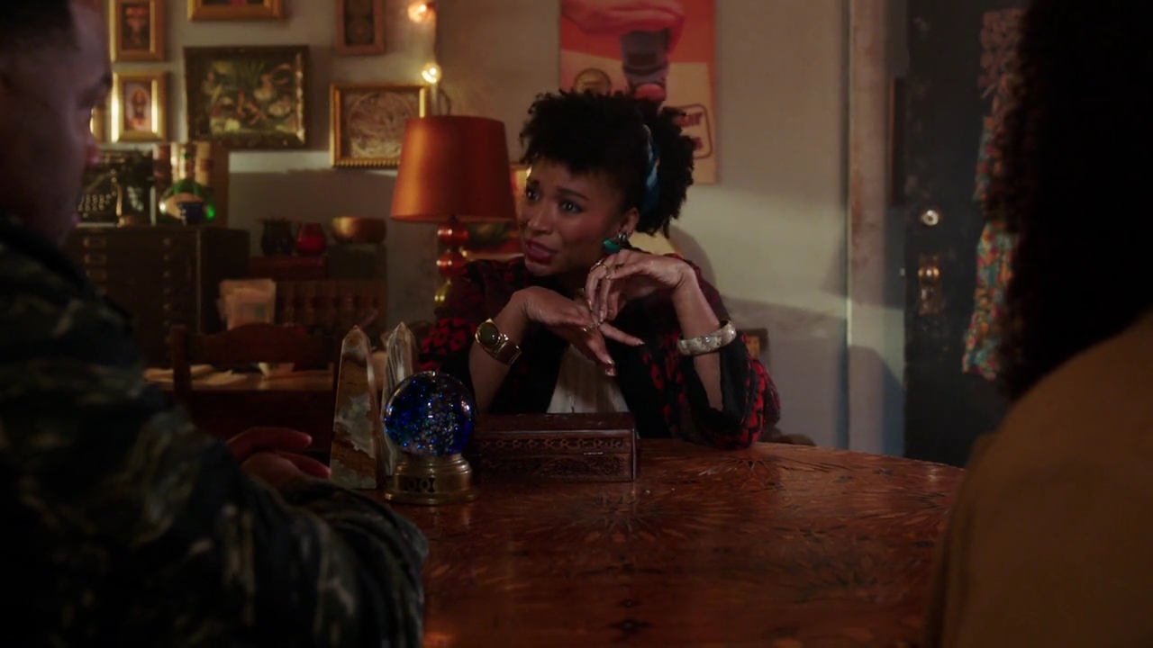 Charmed-Online-dot-nl_Charmed-1x13ManicPixieNightmare01173.jpg
