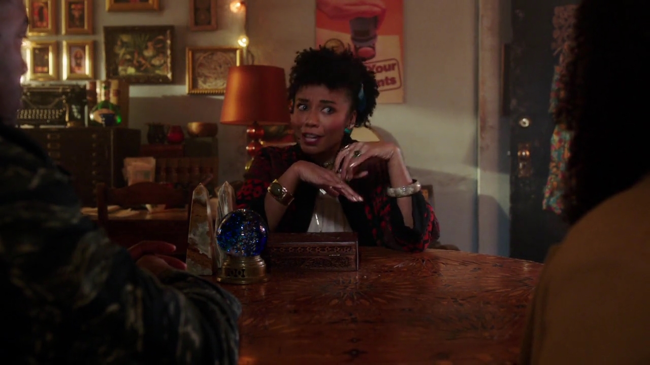 Charmed-Online-dot-nl_Charmed-1x13ManicPixieNightmare01175.jpg