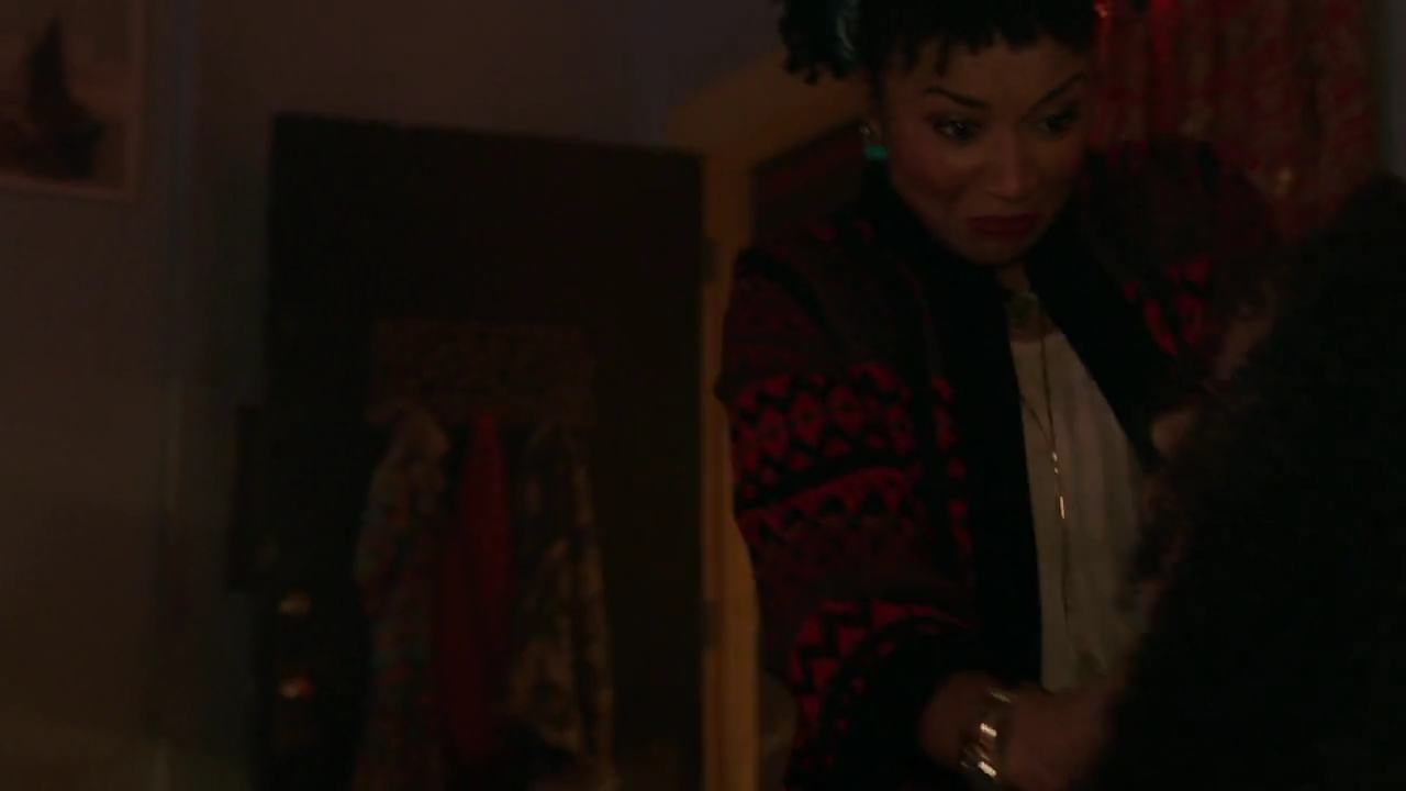 Charmed-Online-dot-nl_Charmed-1x13ManicPixieNightmare01316.jpg