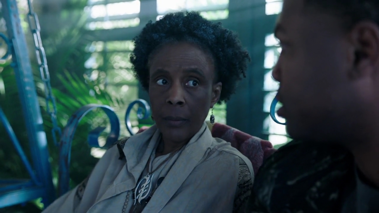 Charmed-Online-dot-nl_Charmed-1x13ManicPixieNightmare01385.jpg
