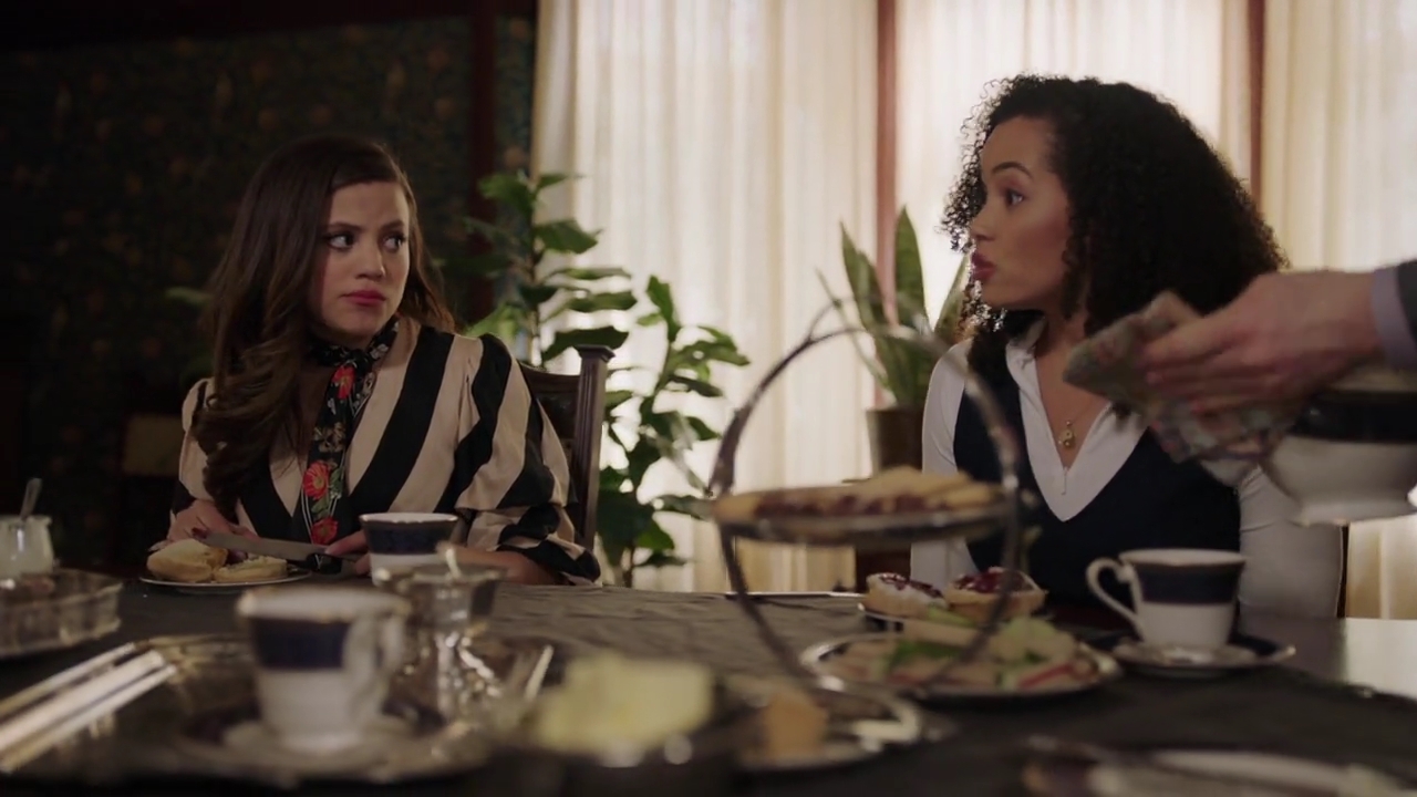 Charmed-Online-dot-nl_Charmed-1x13ManicPixieNightmare01452.jpg