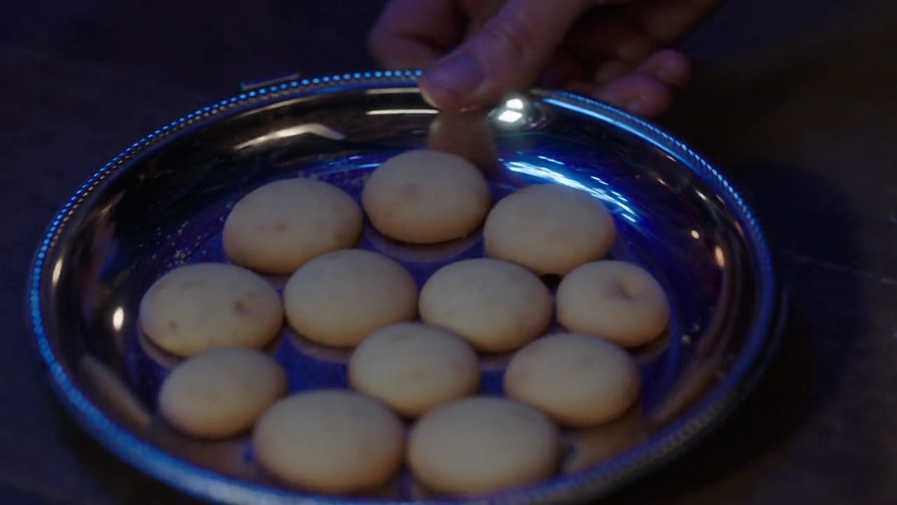 Charmed-Online-dot-nl_Charmed-1x13ManicPixieNightmare01522.jpg