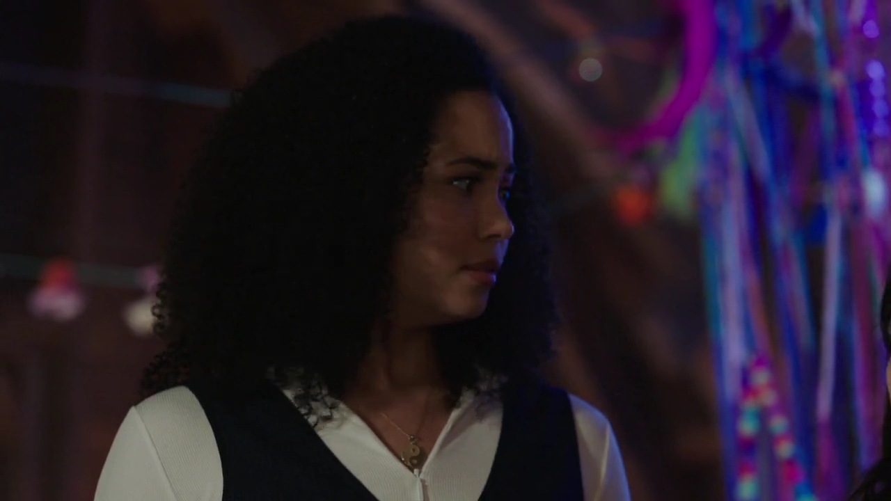 Charmed-Online-dot-nl_Charmed-1x13ManicPixieNightmare01543.jpg