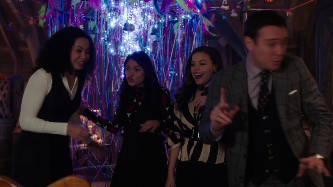 Charmed-Online-dot-nl_Charmed-1x13ManicPixieNightmare01556.jpg