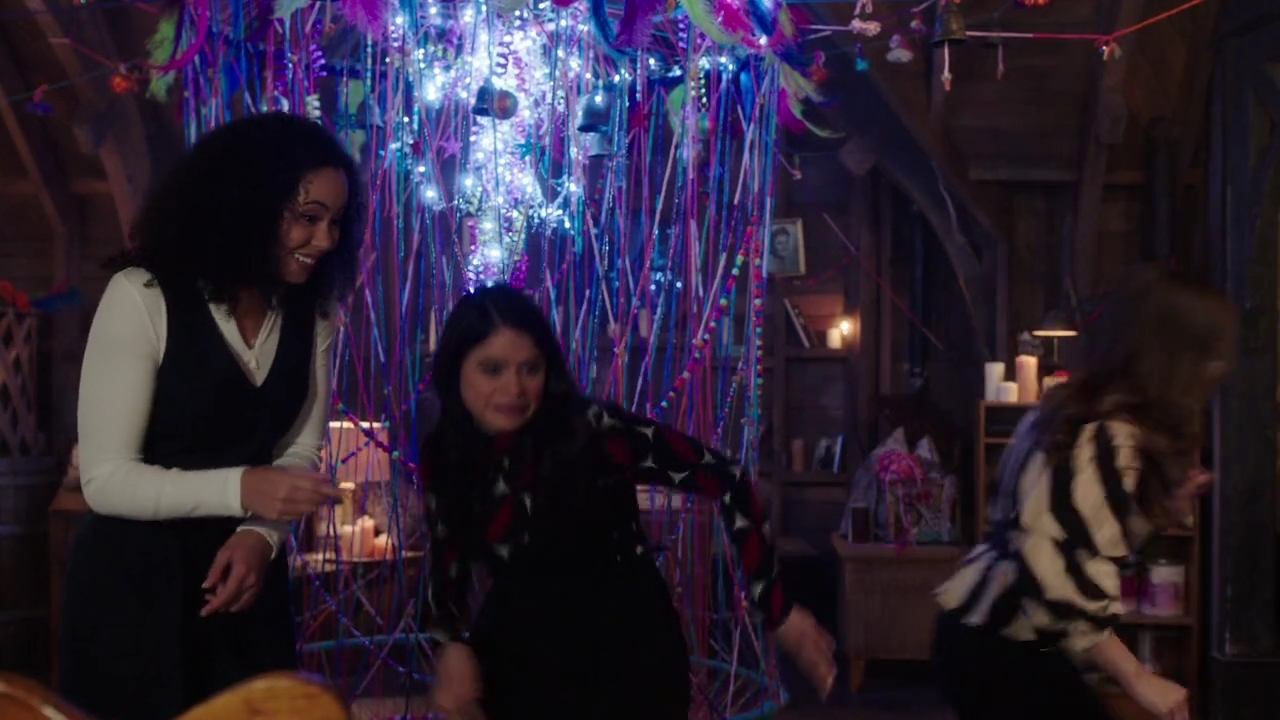 Charmed-Online-dot-nl_Charmed-1x13ManicPixieNightmare01557.jpg