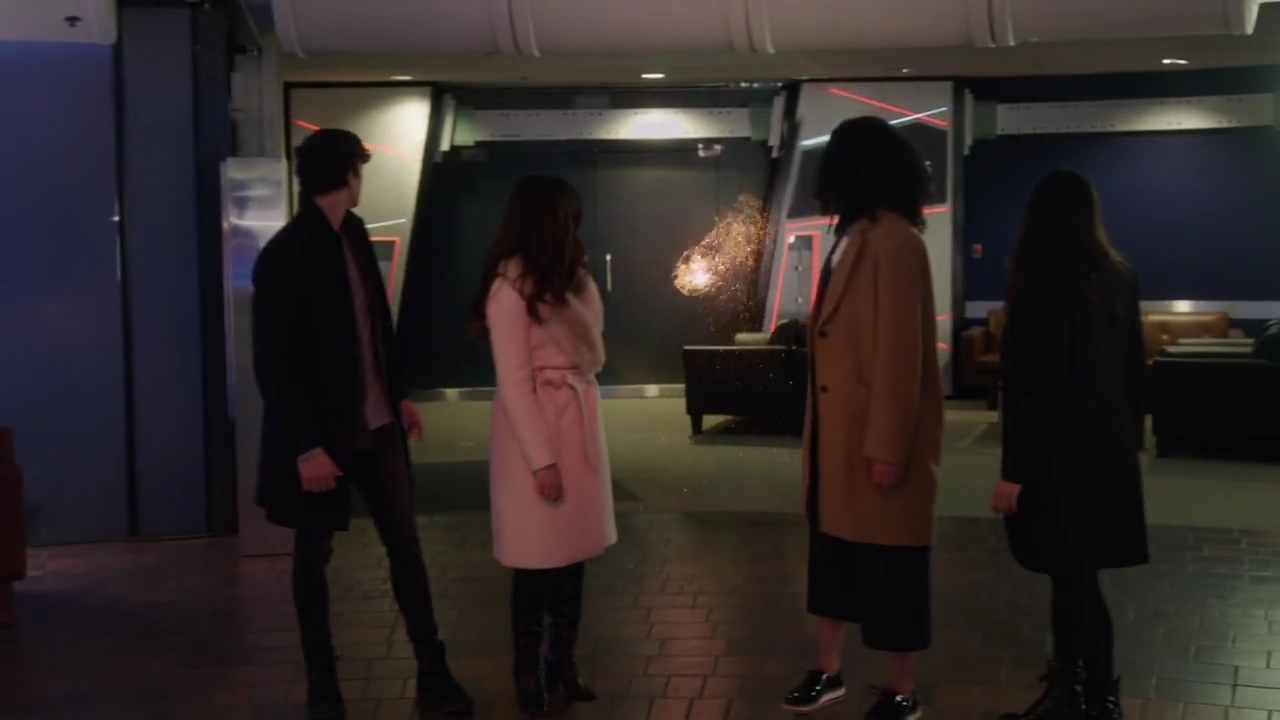 Charmed-Online-dot-nl_Charmed-1x13ManicPixieNightmare01807.jpg