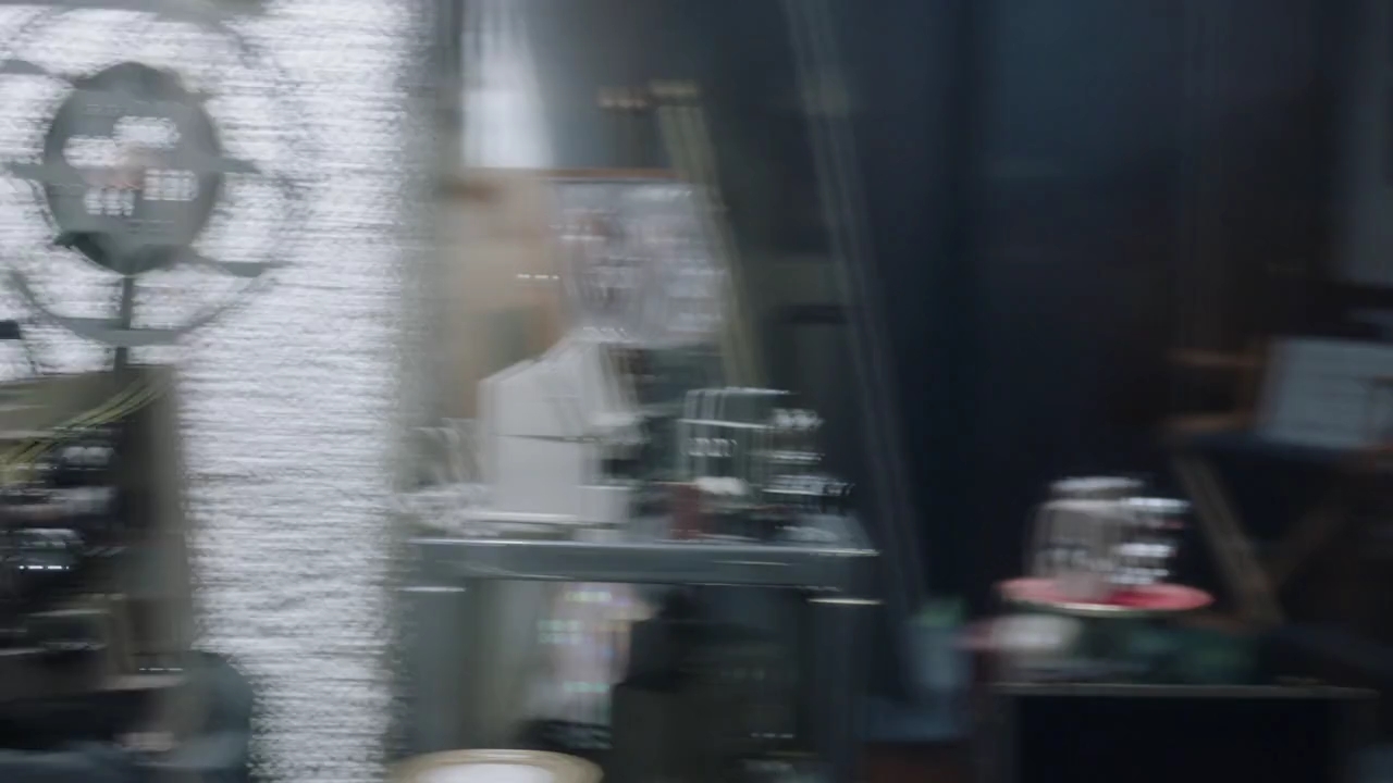 Charmed-Online-dot-nl_Charmed-1x13ManicPixieNightmare01846.jpg