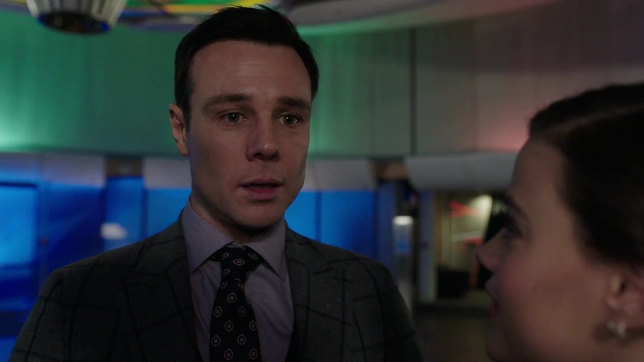 Charmed-Online-dot-nl_Charmed-1x13ManicPixieNightmare01896.jpg