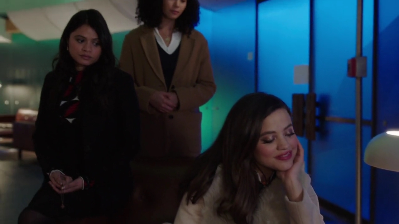 Charmed-Online-dot-nl_Charmed-1x13ManicPixieNightmare01927.jpg