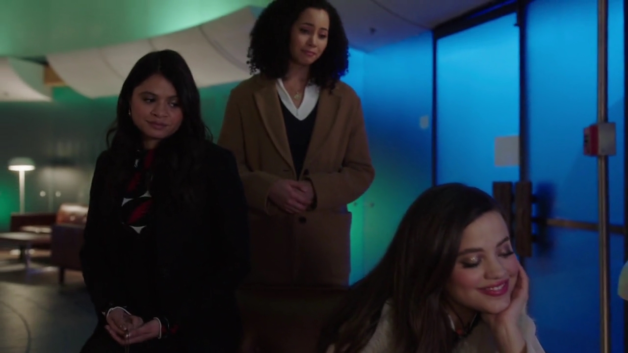 Charmed-Online-dot-nl_Charmed-1x13ManicPixieNightmare01928.jpg