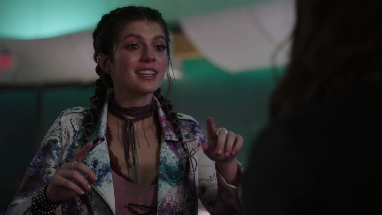Charmed-Online-dot-nl_Charmed-1x13ManicPixieNightmare01951.jpg