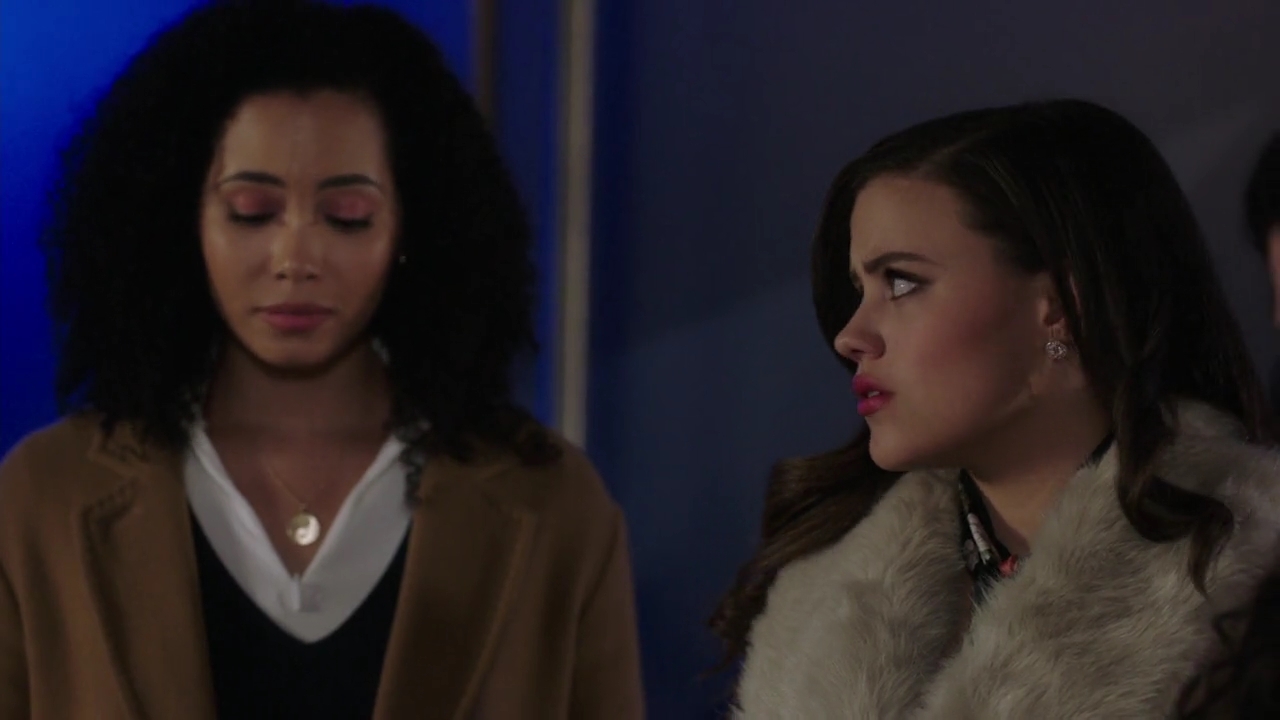 Charmed-Online-dot-nl_Charmed-1x13ManicPixieNightmare01972.jpg
