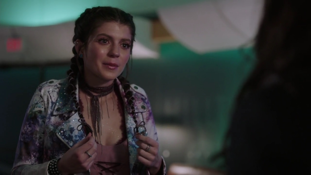 Charmed-Online-dot-nl_Charmed-1x13ManicPixieNightmare01989.jpg