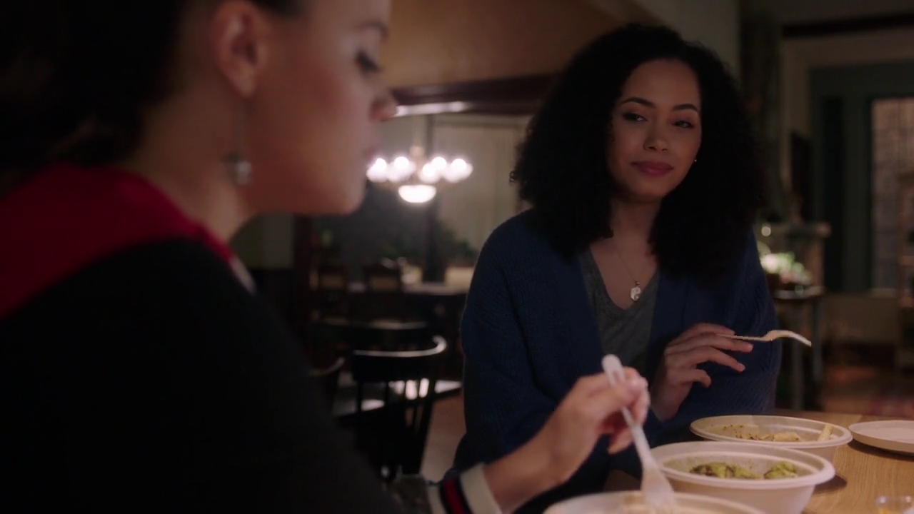 Charmed-Online-dot-nl_Charmed-1x13ManicPixieNightmare02182.jpg