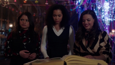 Charmed-Online-dot-nl_Charmed-1x13ManicPixieNightmare01682.jpg