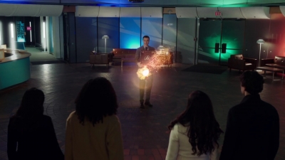 Charmed-Online-dot-nl_Charmed-1x13ManicPixieNightmare01805.jpg