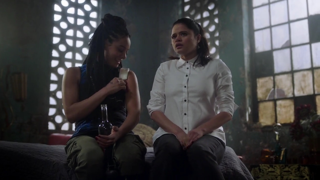 Charmed-Online-dot-nl_Charmed-1x14TouchedByADemon00044.jpg