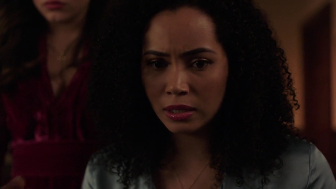 Charmed-Online-dot-nl_Charmed-1x14TouchedByADemon00329.jpg