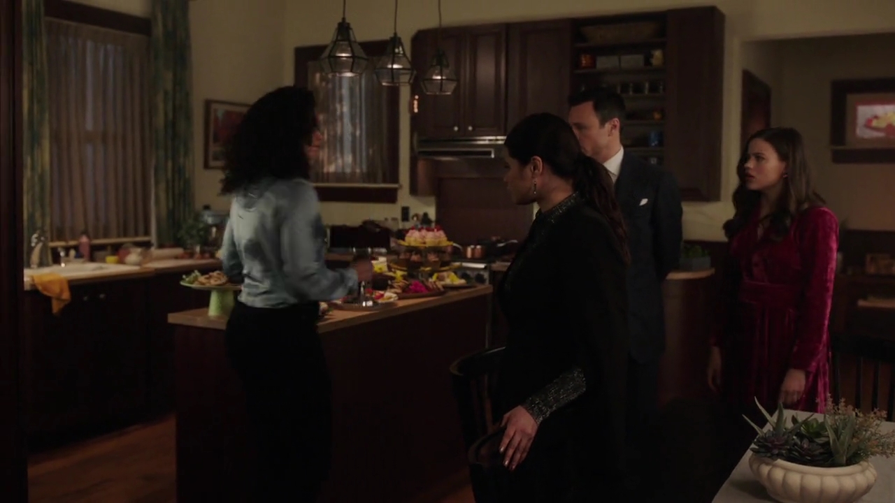 Charmed-Online-dot-nl_Charmed-1x14TouchedByADemon00345.jpg