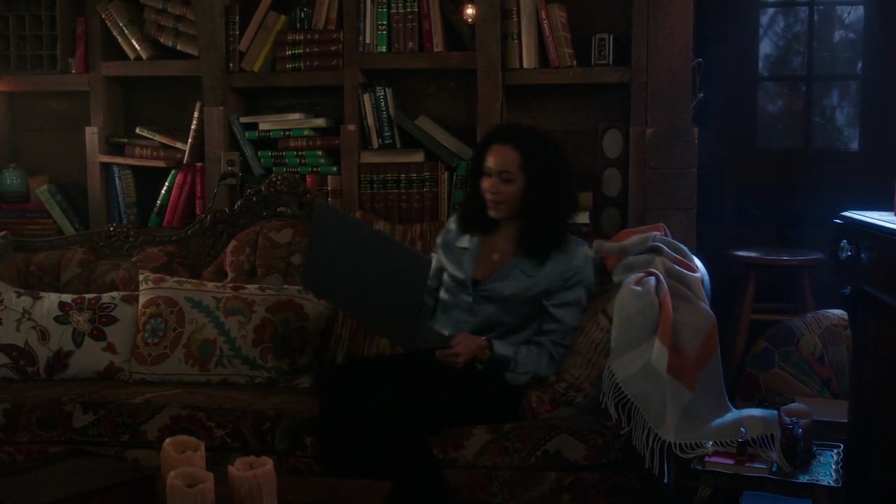 Charmed-Online-dot-nl_Charmed-1x14TouchedByADemon00377.jpg