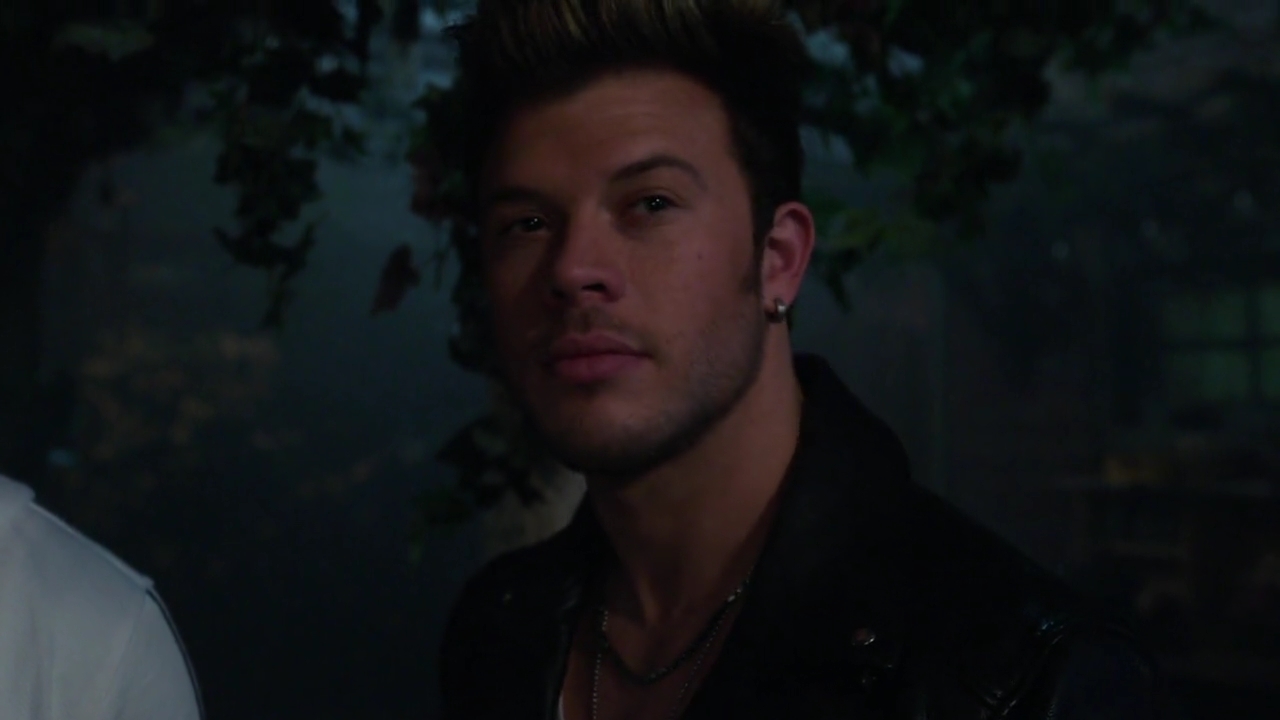 Charmed-Online-dot-nl_Charmed-1x14TouchedByADemon00723.jpg