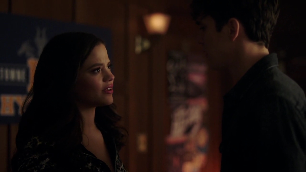 Charmed-Online-dot-nl_Charmed-1x14TouchedByADemon00788.jpg