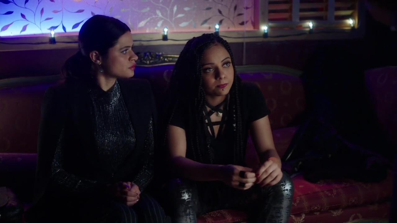 Charmed-Online-dot-nl_Charmed-1x14TouchedByADemon00848.jpg