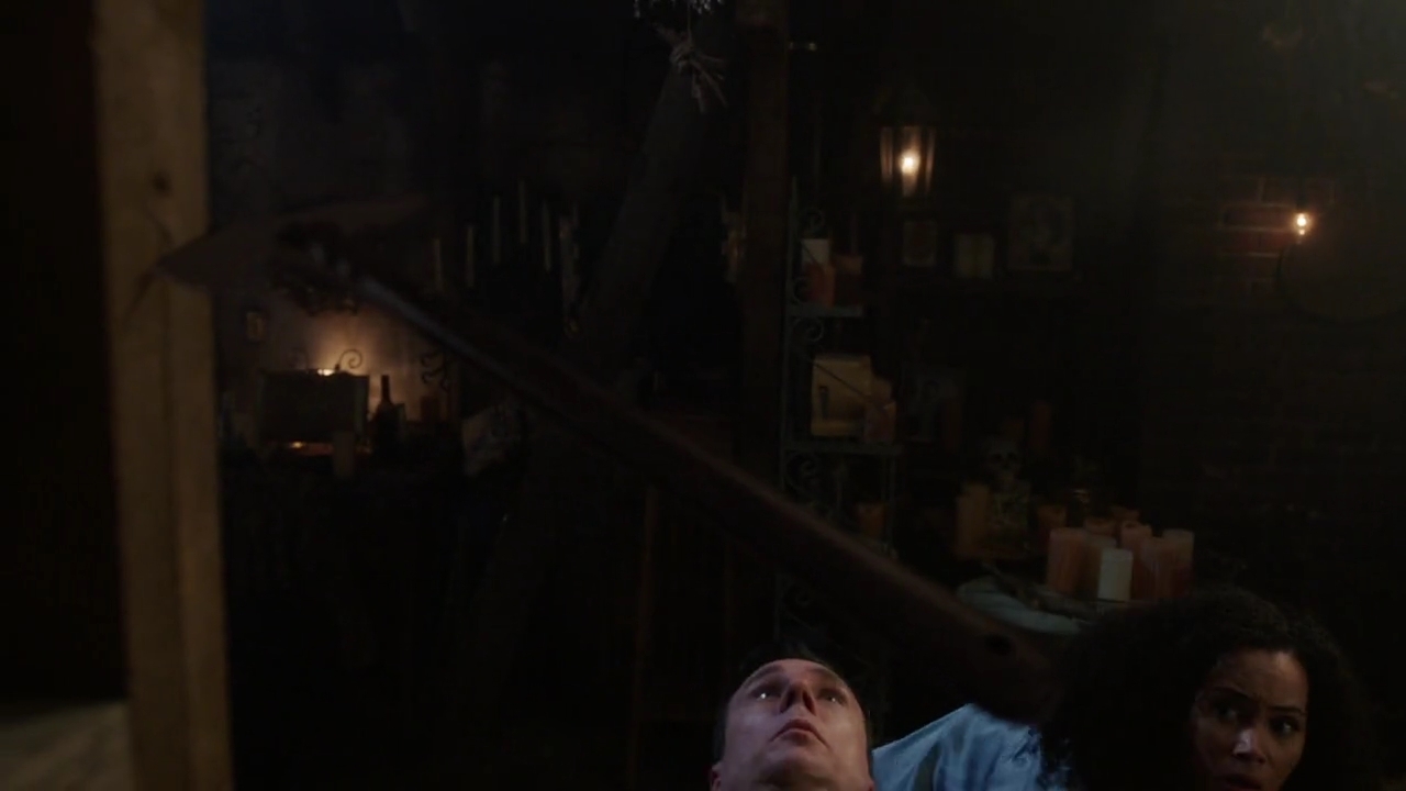 Charmed-Online-dot-nl_Charmed-1x14TouchedByADemon01022.jpg