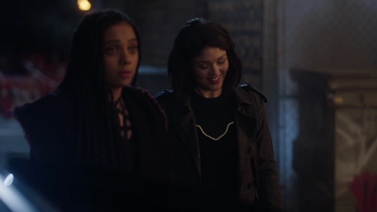 Charmed-Online-dot-nl_Charmed-1x14TouchedByADemon01085.jpg