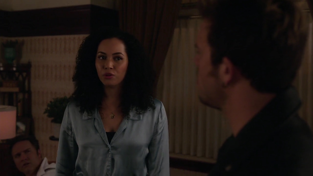Charmed-Online-dot-nl_Charmed-1x14TouchedByADemon01202.jpg