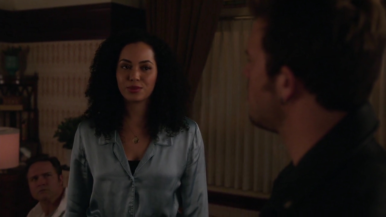 Charmed-Online-dot-nl_Charmed-1x14TouchedByADemon01203.jpg
