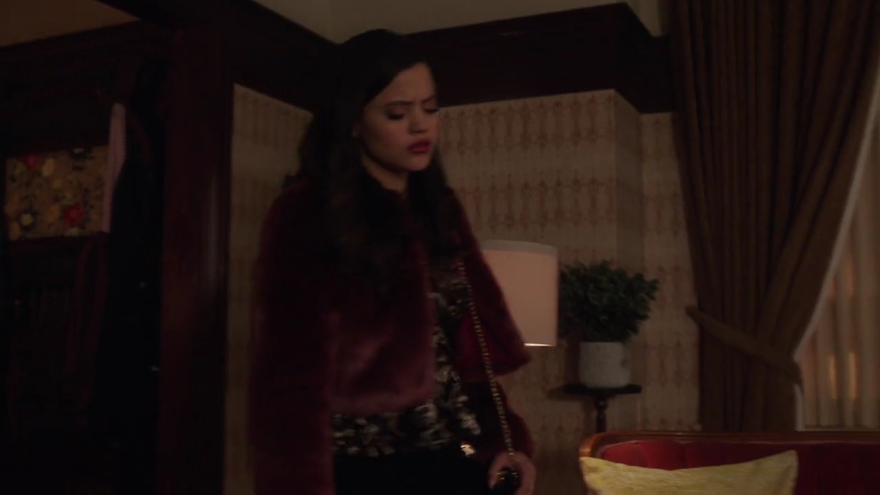Charmed-Online-dot-nl_Charmed-1x14TouchedByADemon01292.jpg