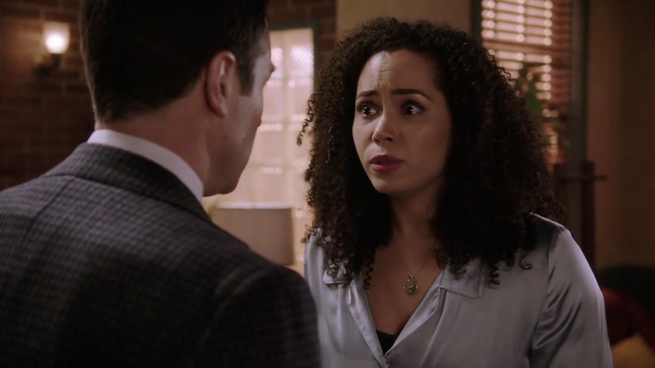Charmed-Online-dot-nl_Charmed-1x14TouchedByADemon01315.jpg