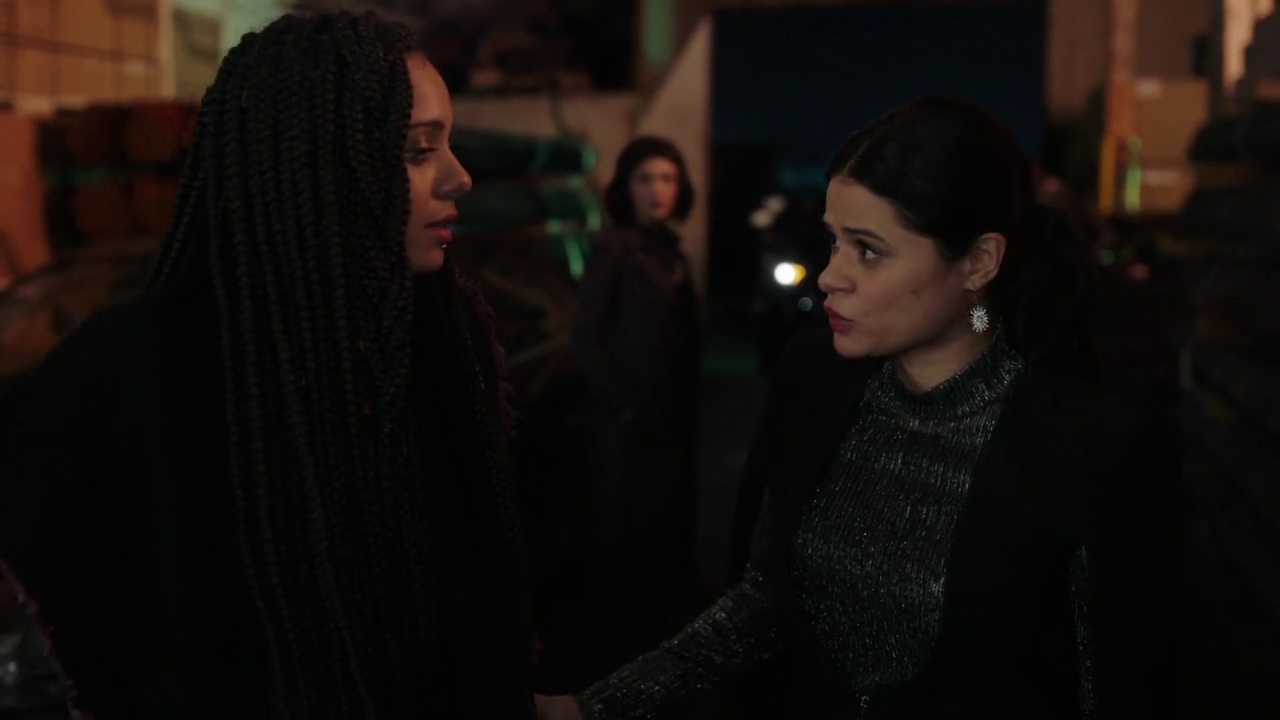 Charmed-Online-dot-nl_Charmed-1x14TouchedByADemon01353.jpg